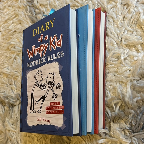 Diary of a Whimpy Kid set of 3 Pristine Books. READ ONCE!! Super clean. - Picture 10 of 10